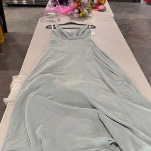 Elegant Women's Dress in Light Green